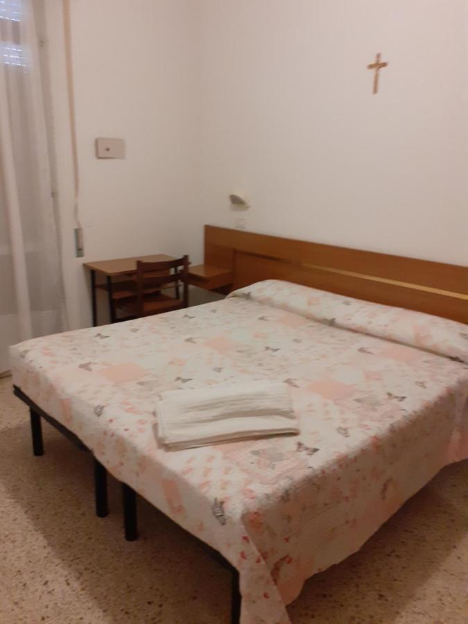 Double or Twin Room Balcony,1091783235:JPEG