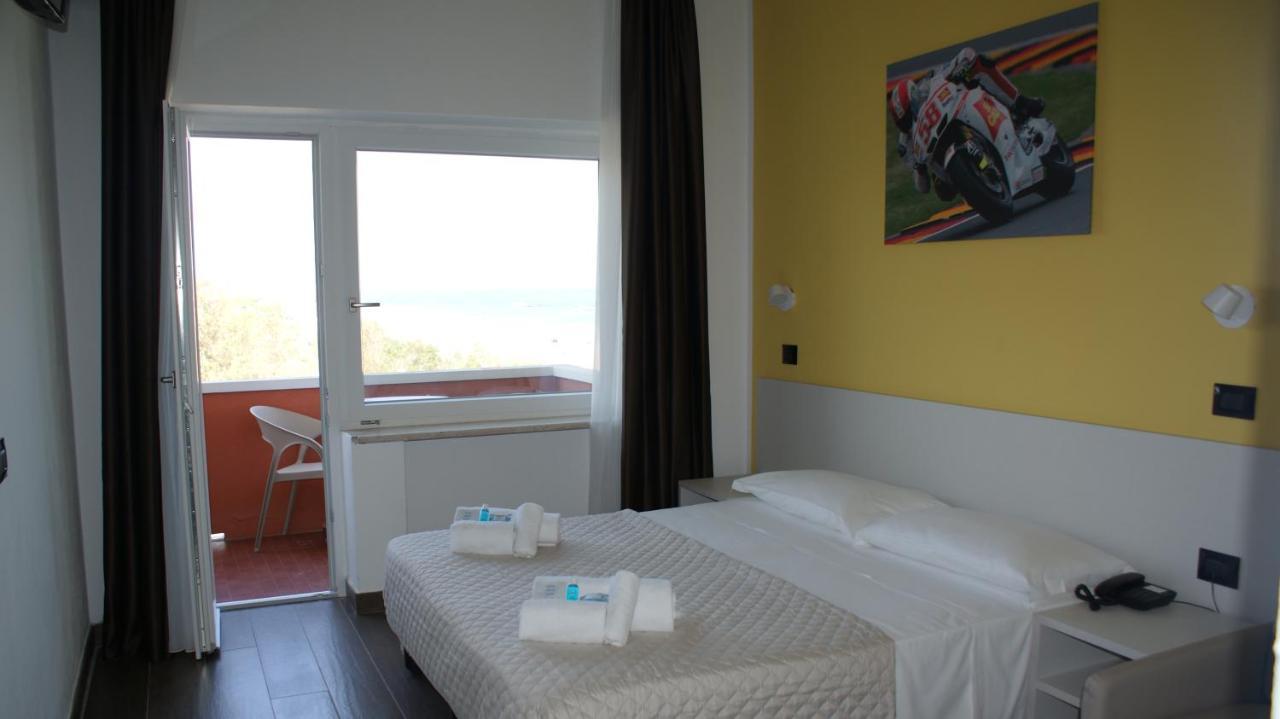 Quadruple Room with Sea View
