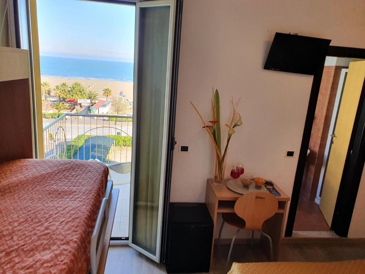 Quadruple Room Sea View,1168733254:JPEG