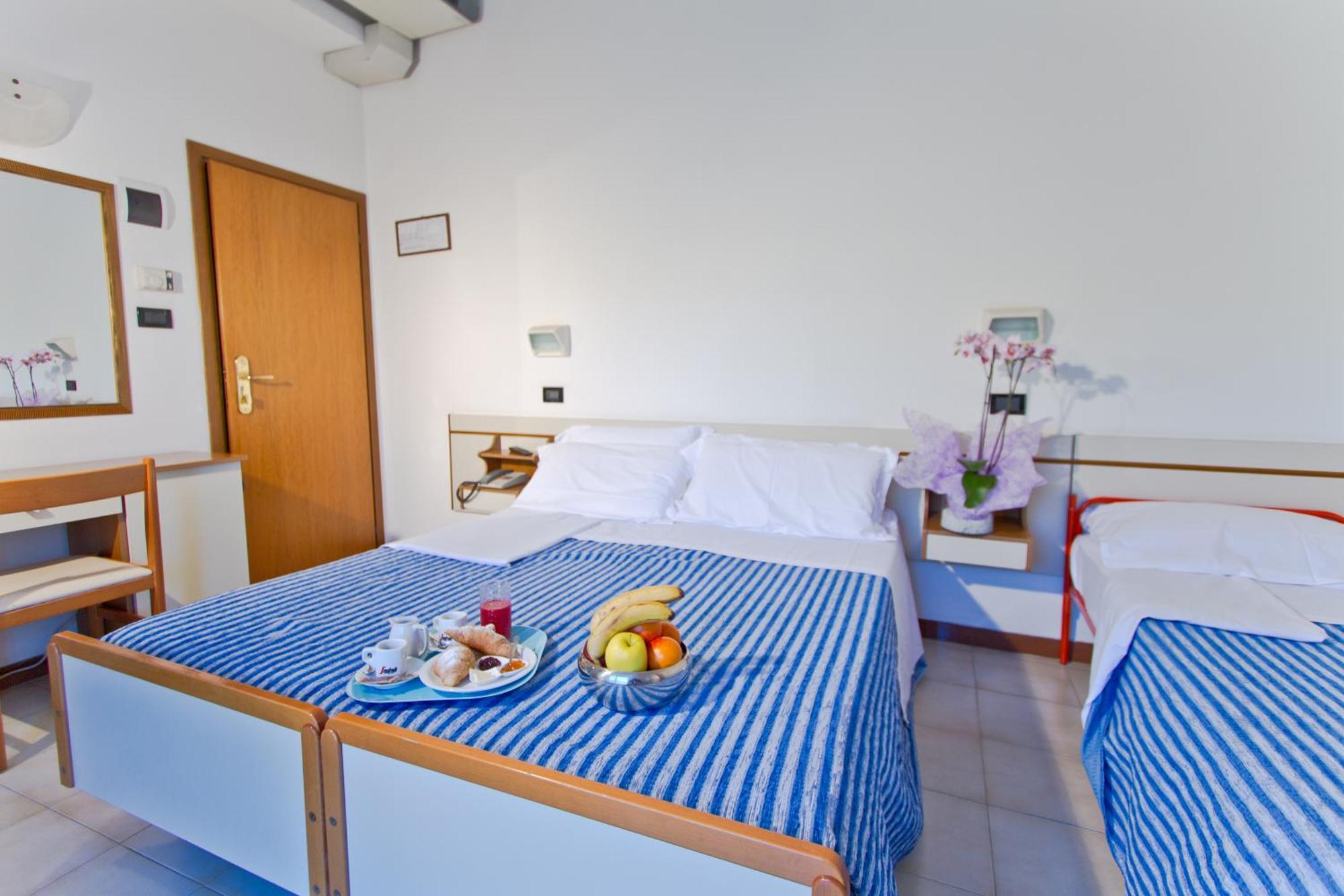 Habitación Triple económica