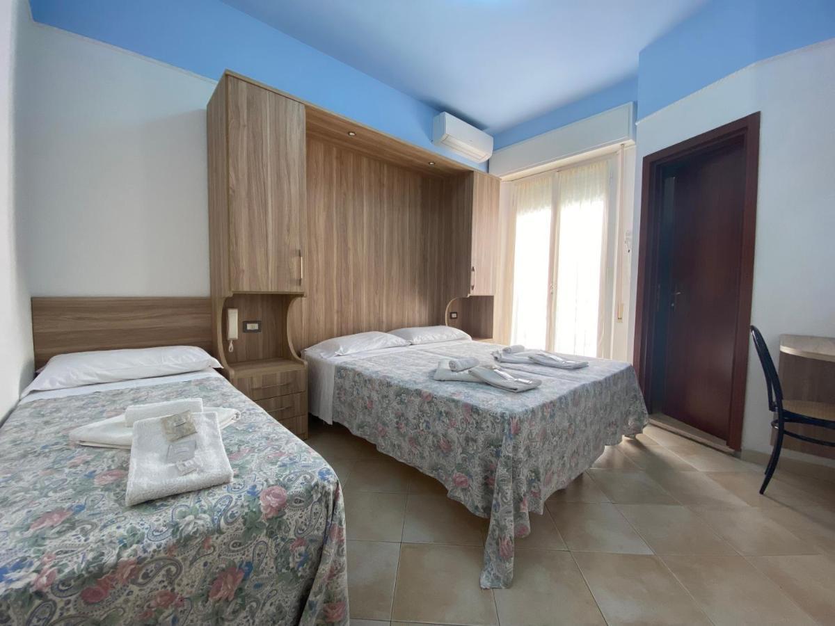 Chambre Triple avec Balcon