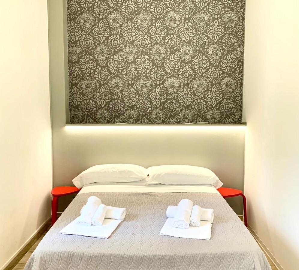 Two-Bedroom Apartment,1243822489:JPEG