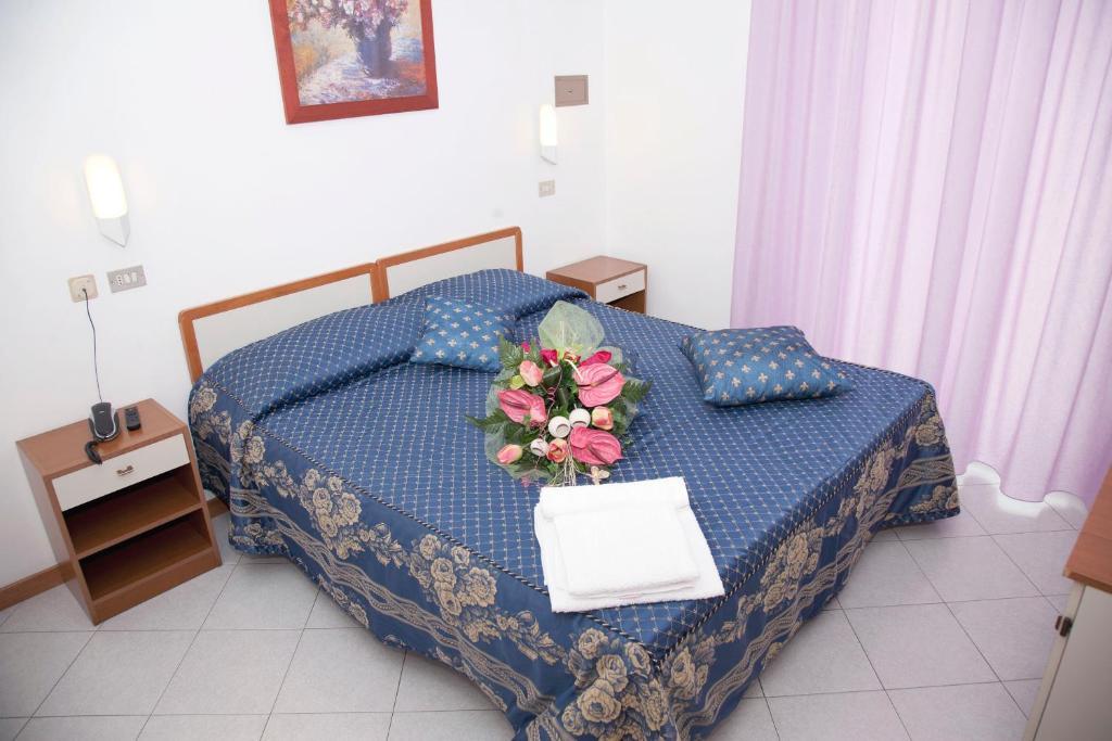 Double or Twin Room Beach Access