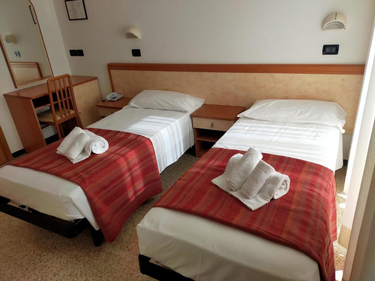 Budget Triple Room