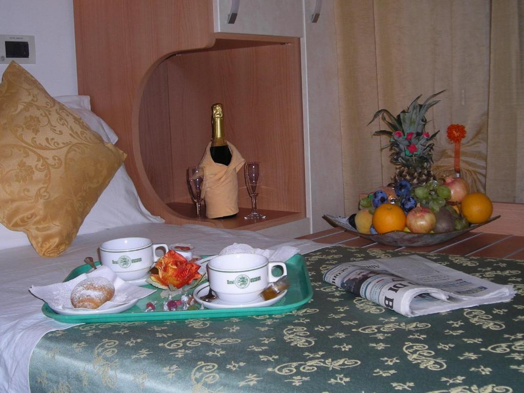 Camera Matrimoniale/Doppia con Letti Singoli con Balcone