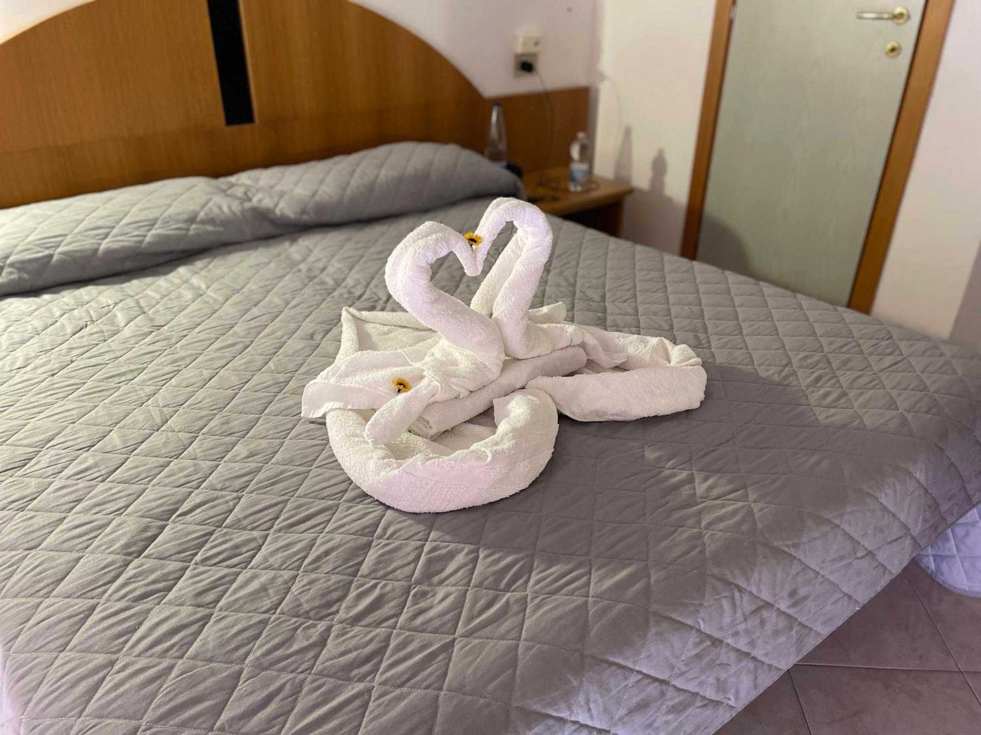 Doppelzimmer mit Balkon