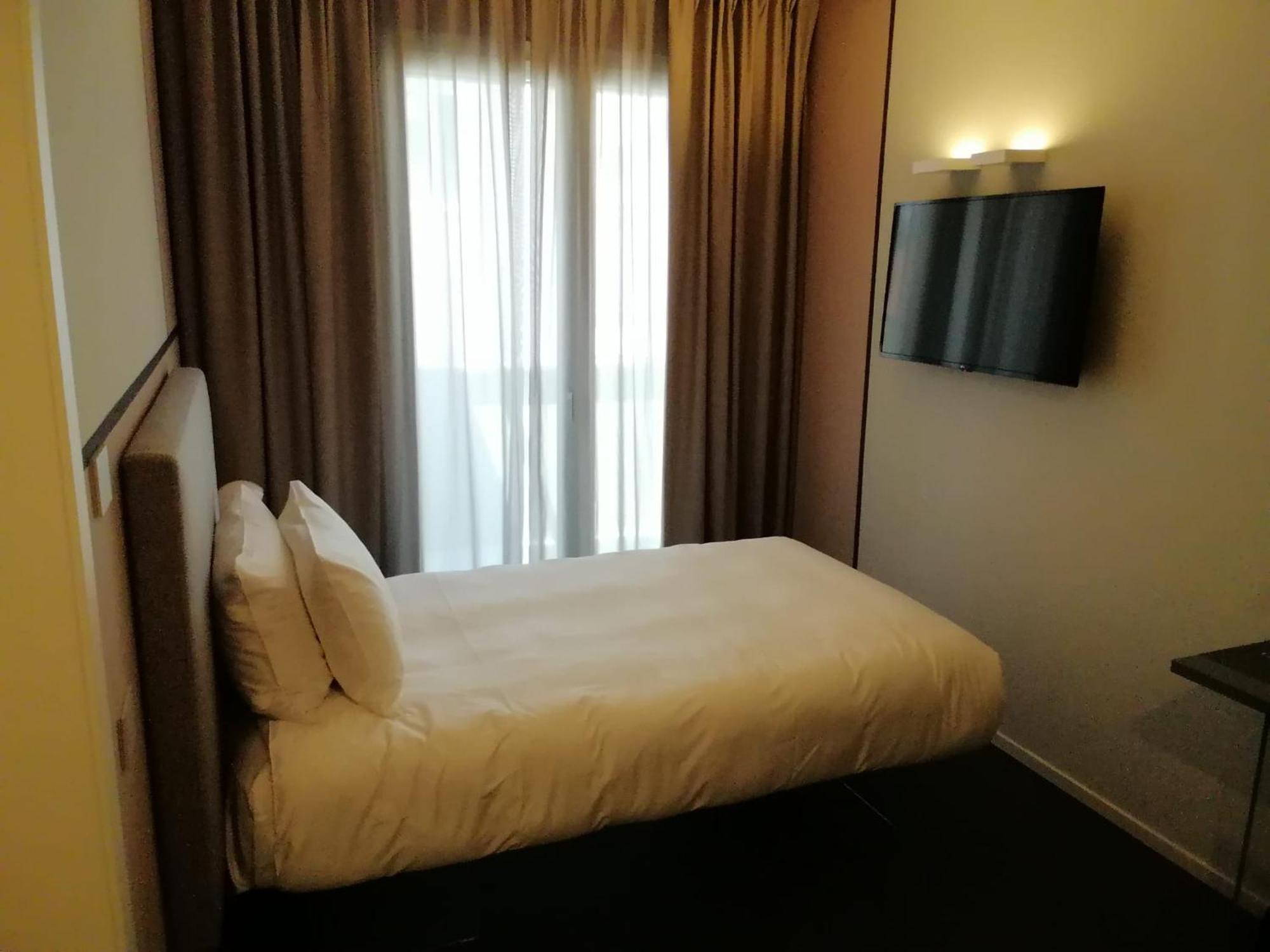 Superior Single Room