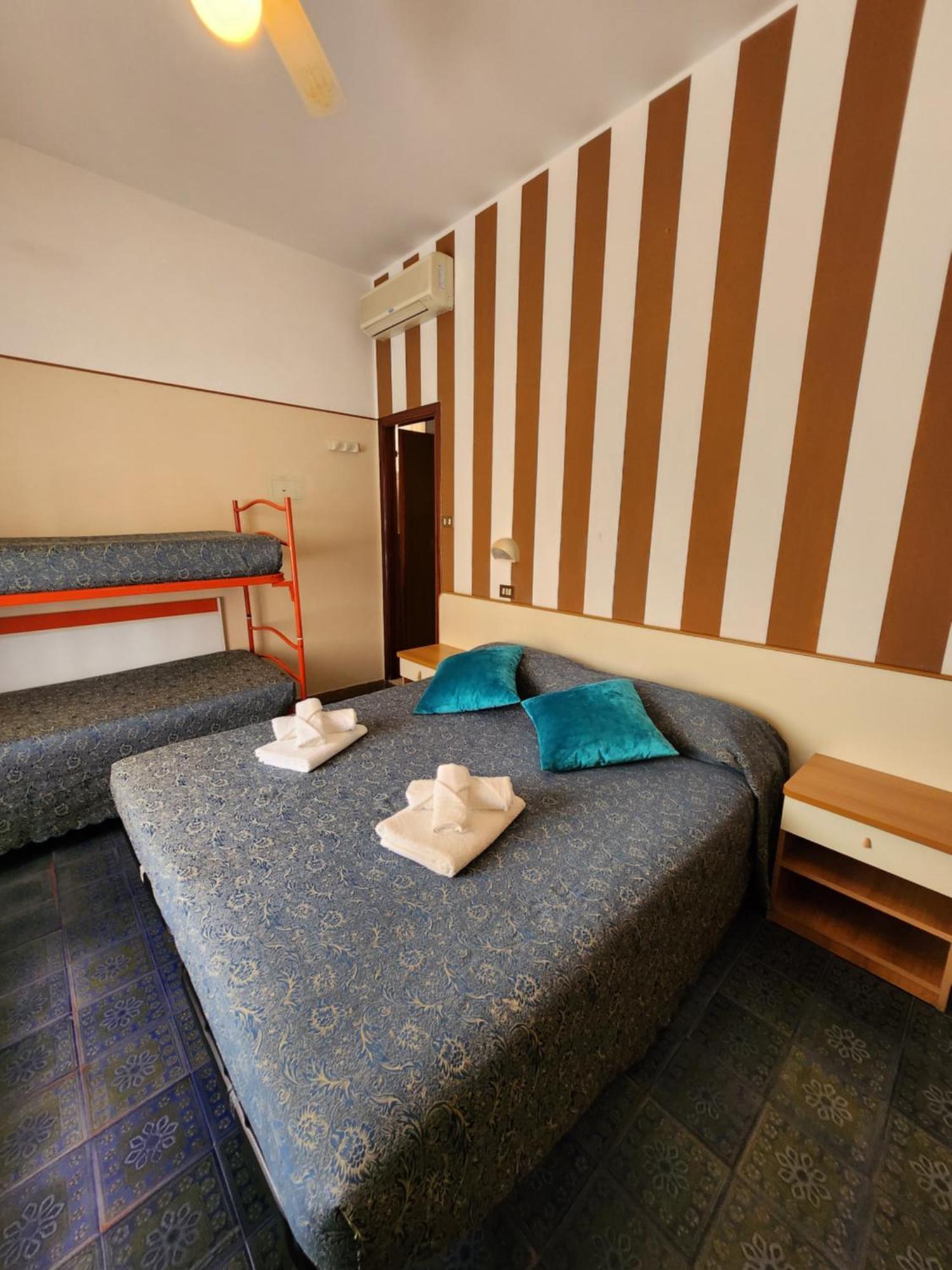 Classic Quadruple Room