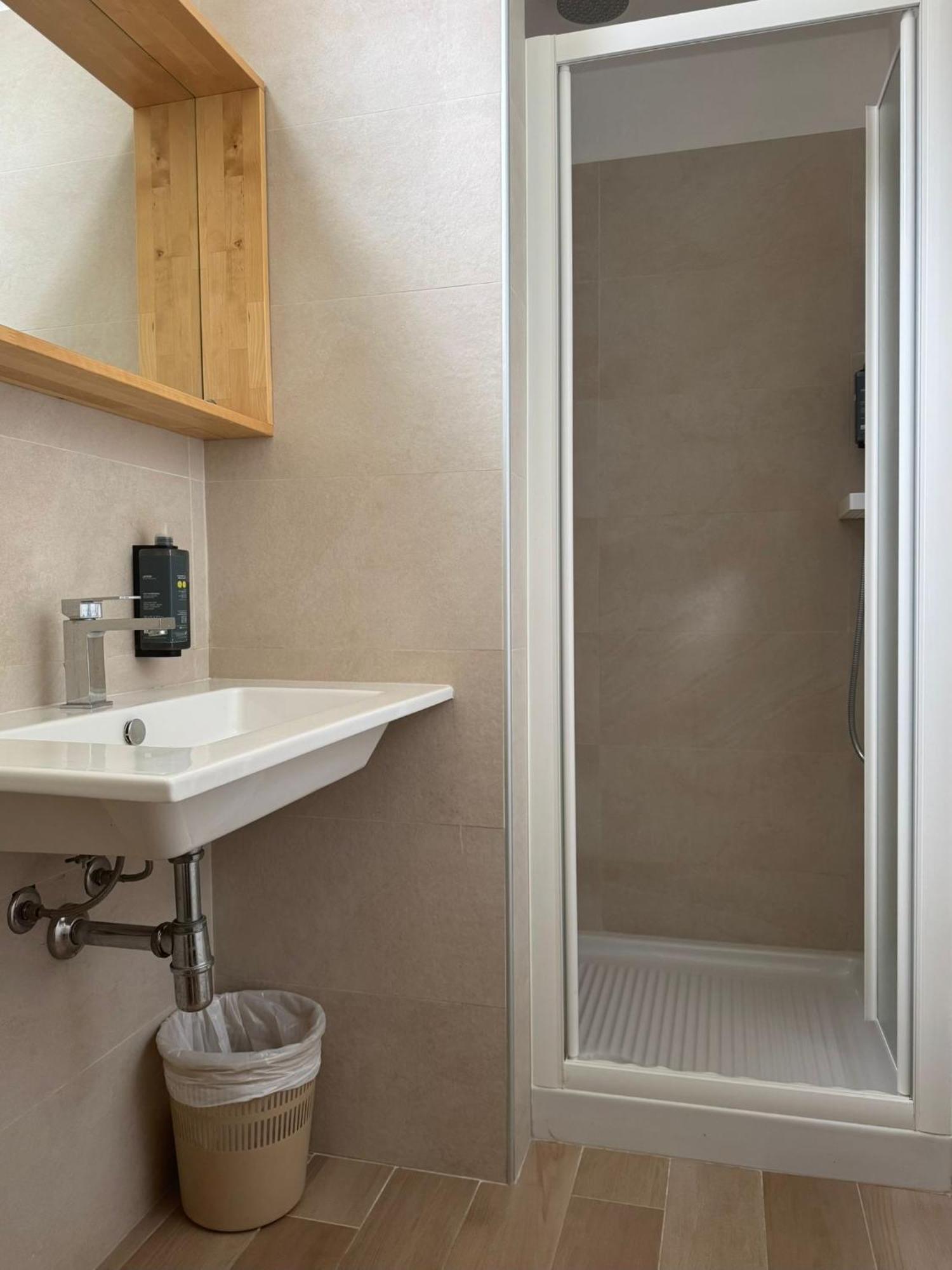 Double Room,1674758674:JPEG