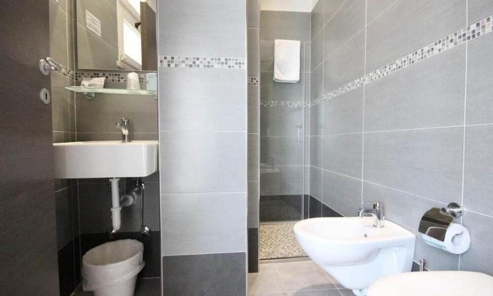 Double Room with Balcony and Sea View,1759192679:JPEG