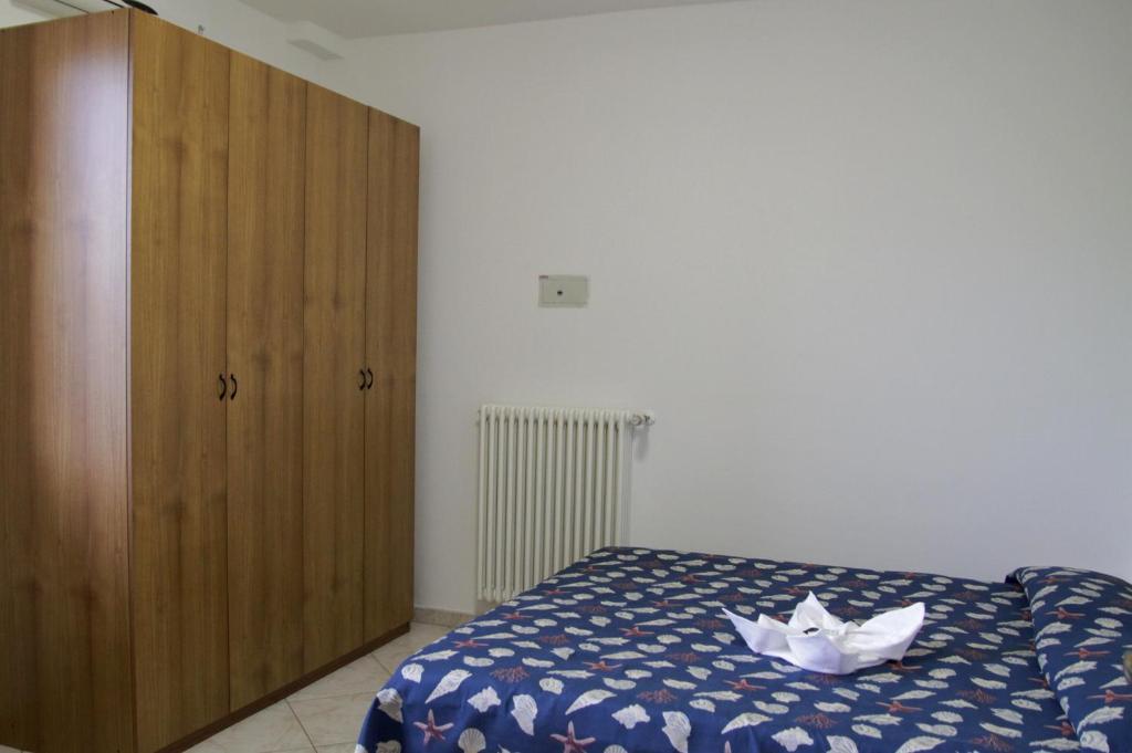 One-Bedroom Apartment with Sea View,21518262:JPEG