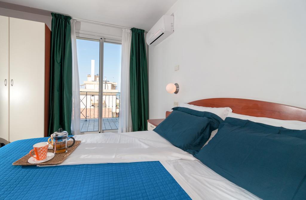 One-Bedroom Apartment (4 Adults)
