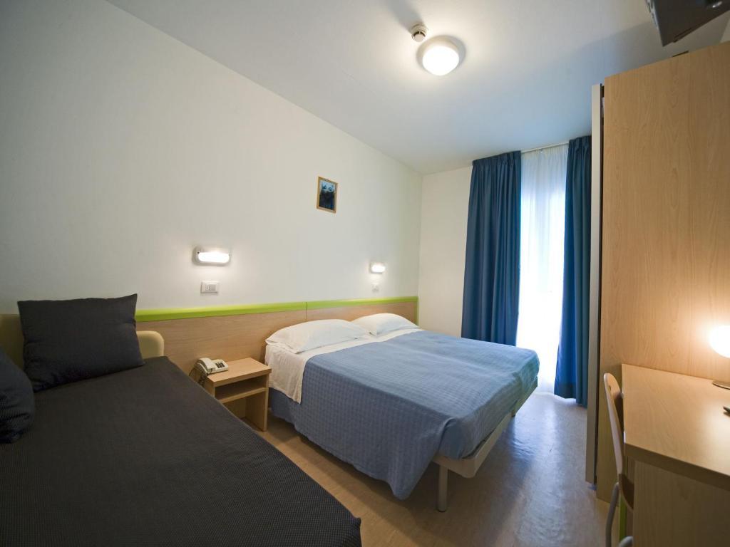 Quadruple Room,1001867877:JPEG