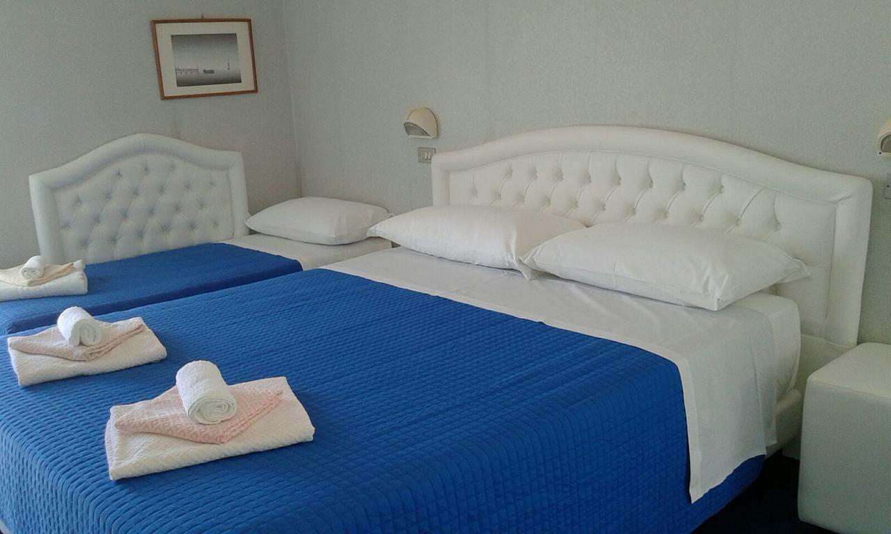 Deluxe Dreibettzimmer mit Meerblick