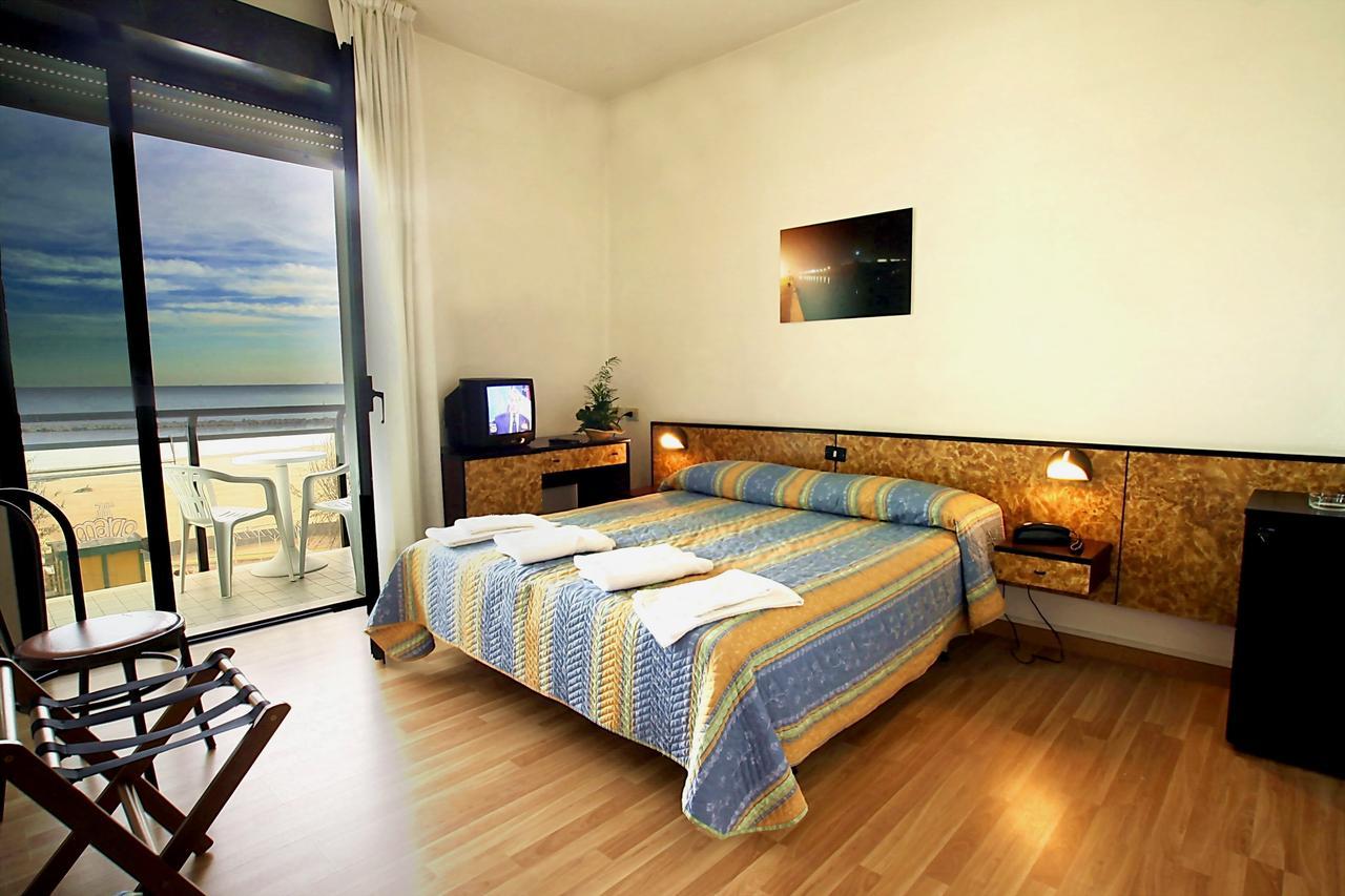 Single Room with Balcony