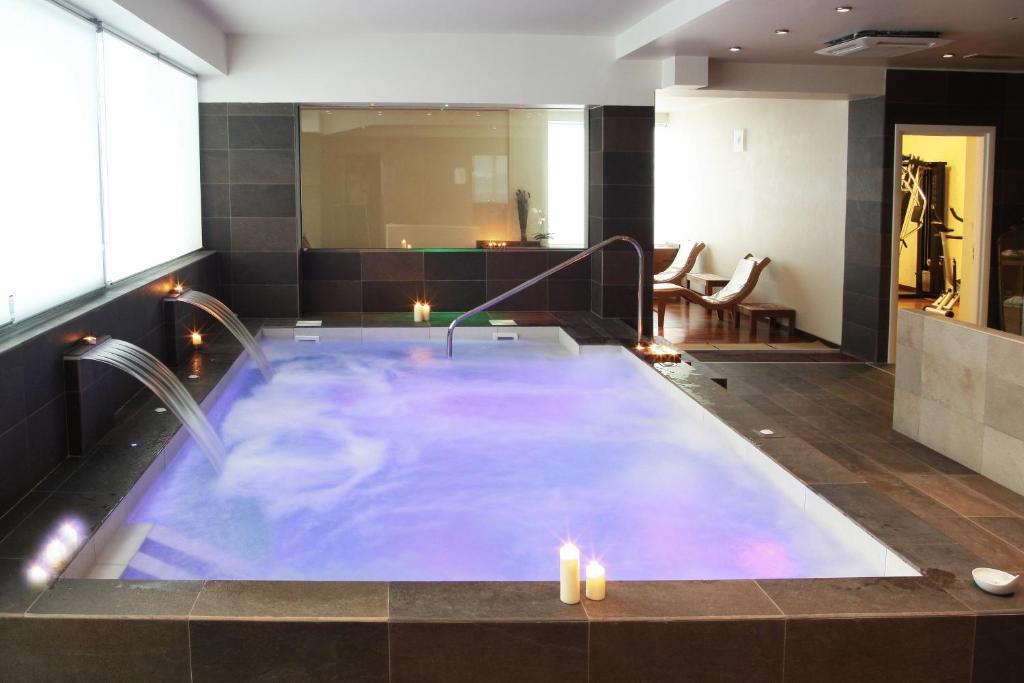 Classic Double or Twin Room with Spa Access