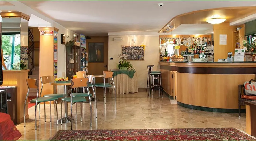 Hotel Verdemare-1
