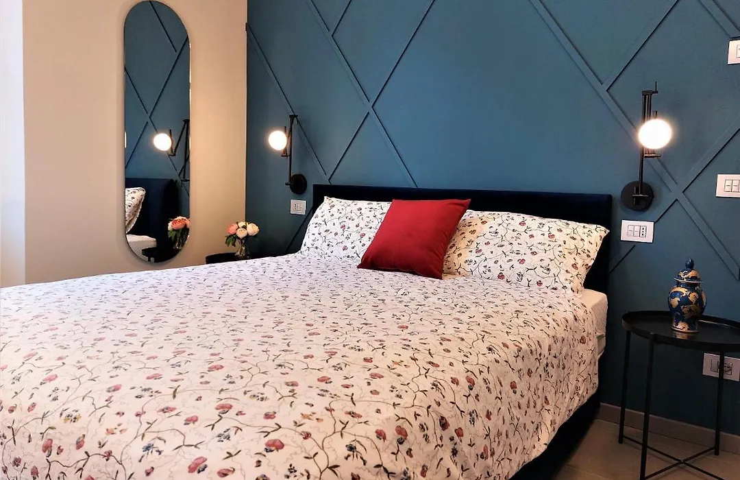 The 6 Apartments-1