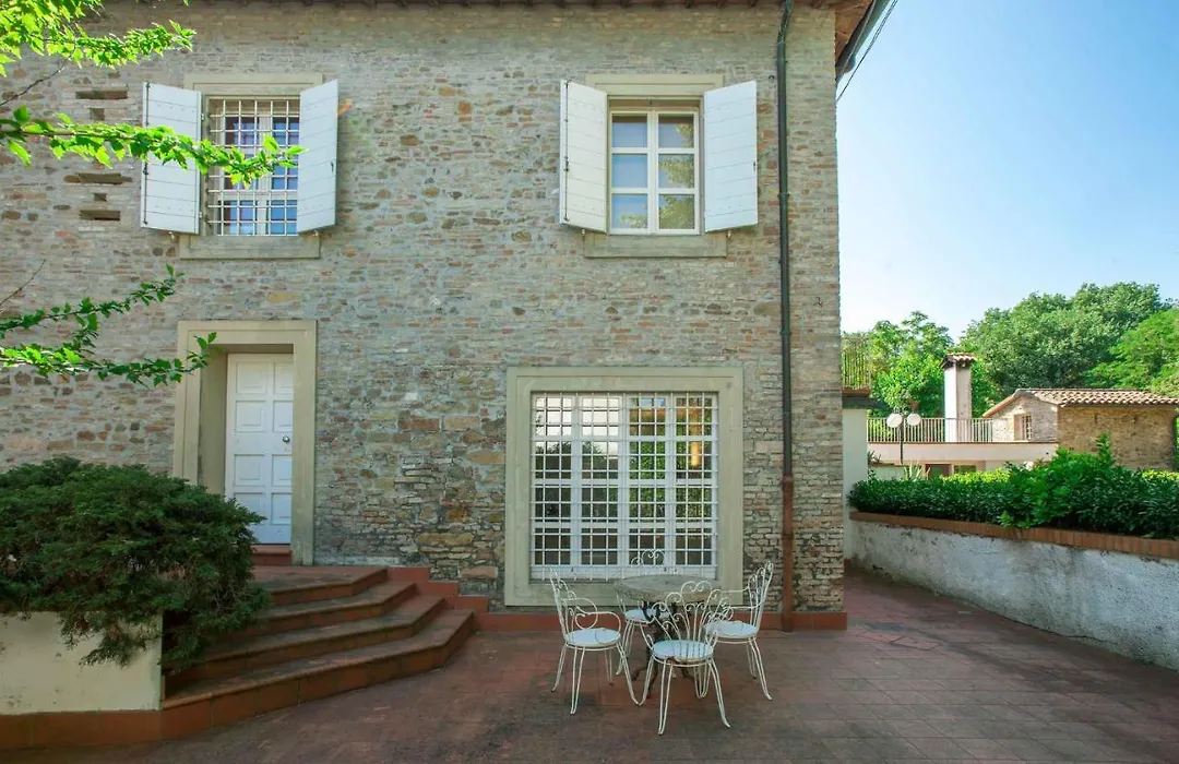 Schönes Haus Mit 6 Schlafzimmern In Rimini-1