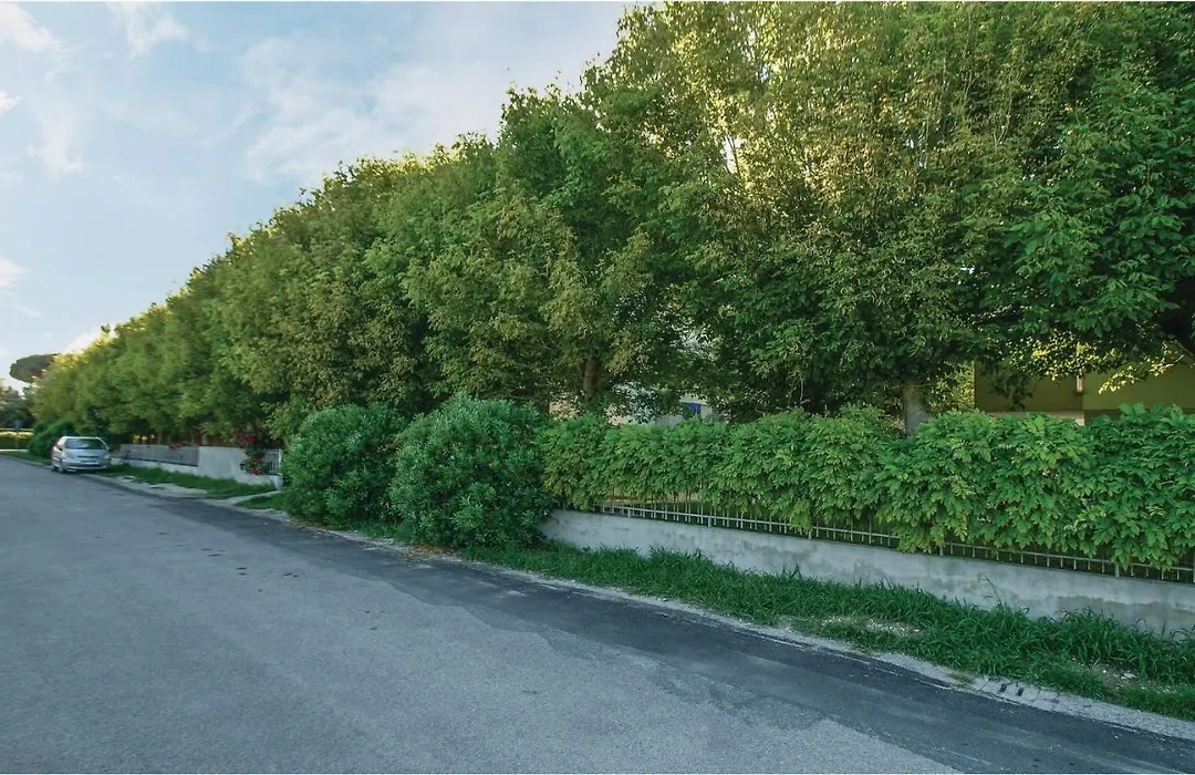 3 Bedroom Beautiful Apartment In Rimini-1