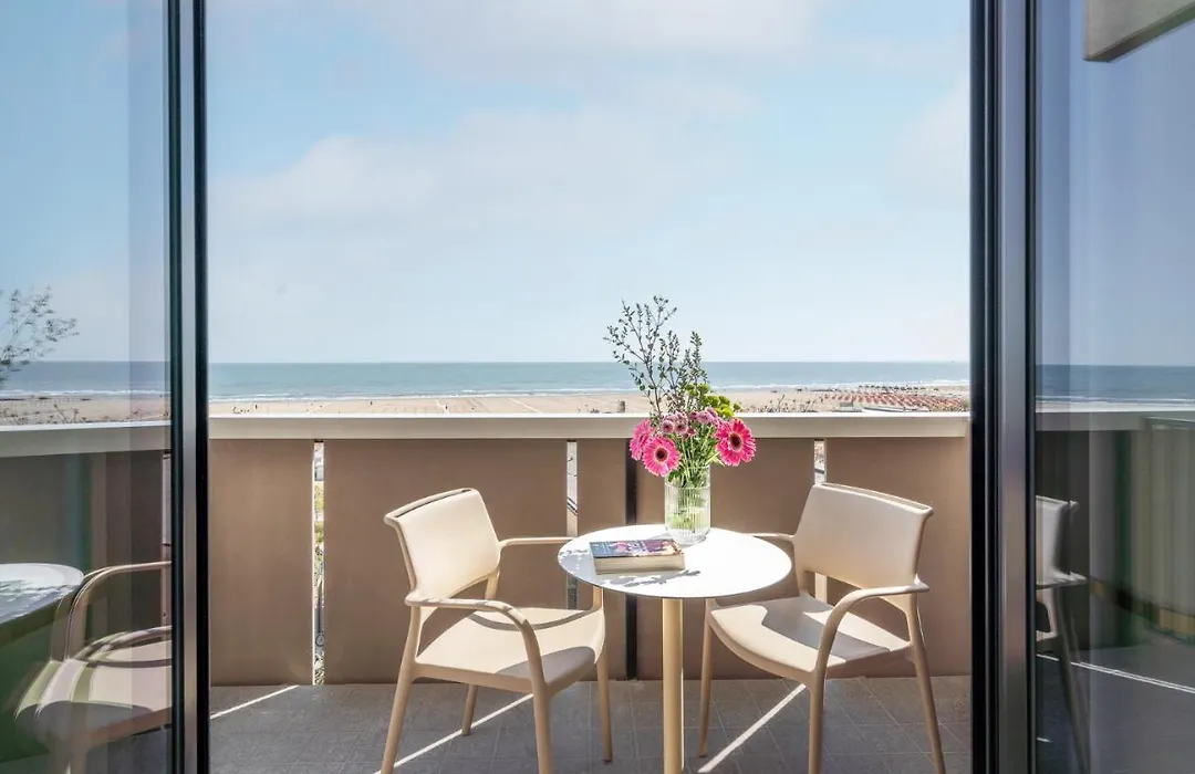 Hotel Imperiale Rimini & Spa-1