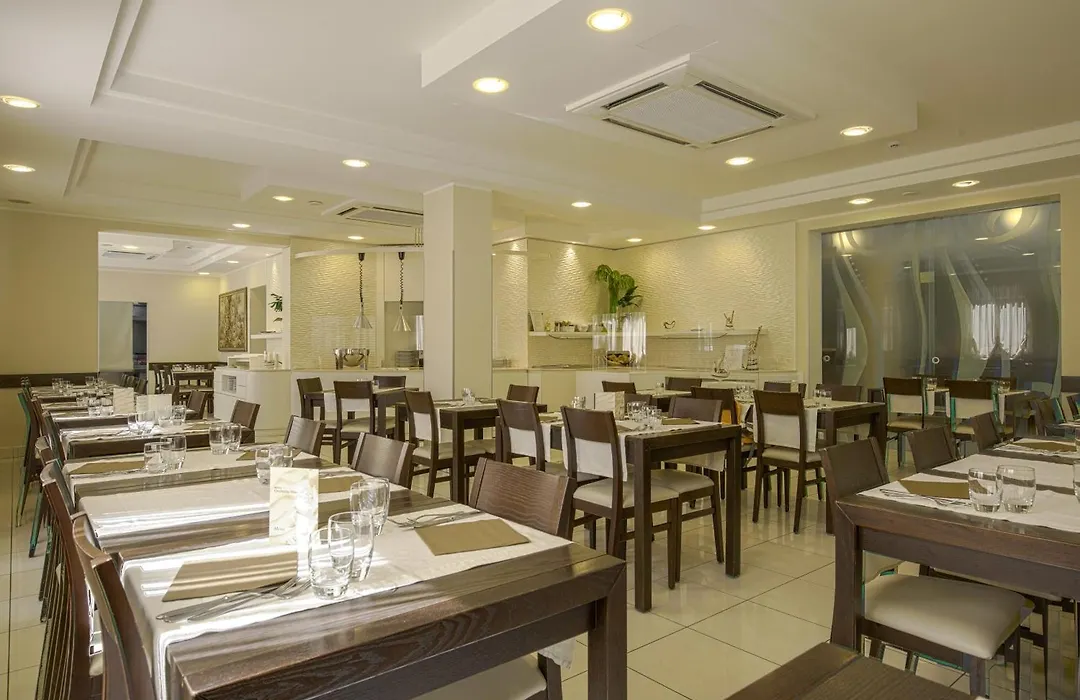 Hotel Ombretta Mare-1