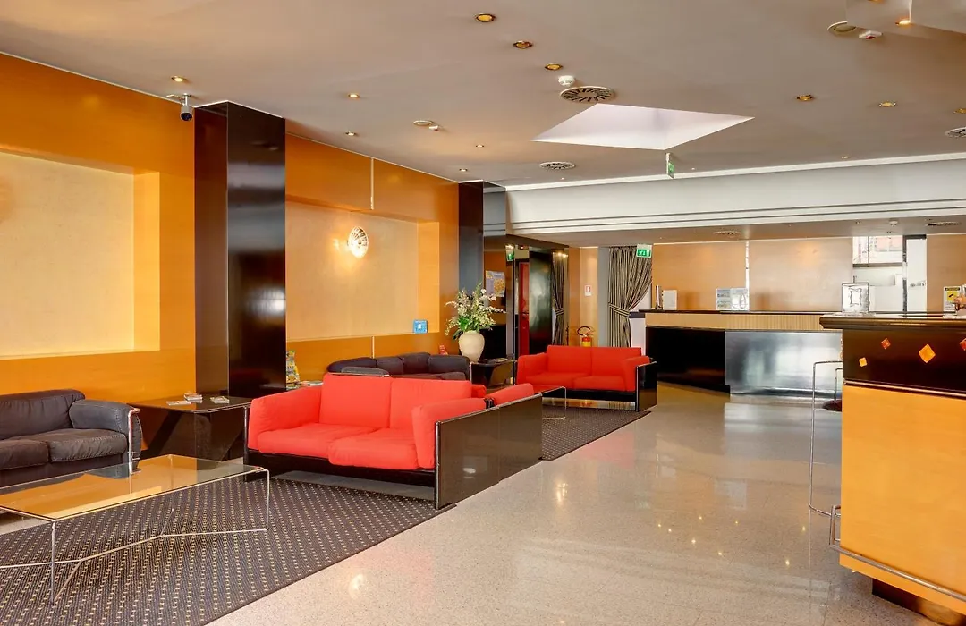 Hotel Junior By Oasigroup Hotels-1