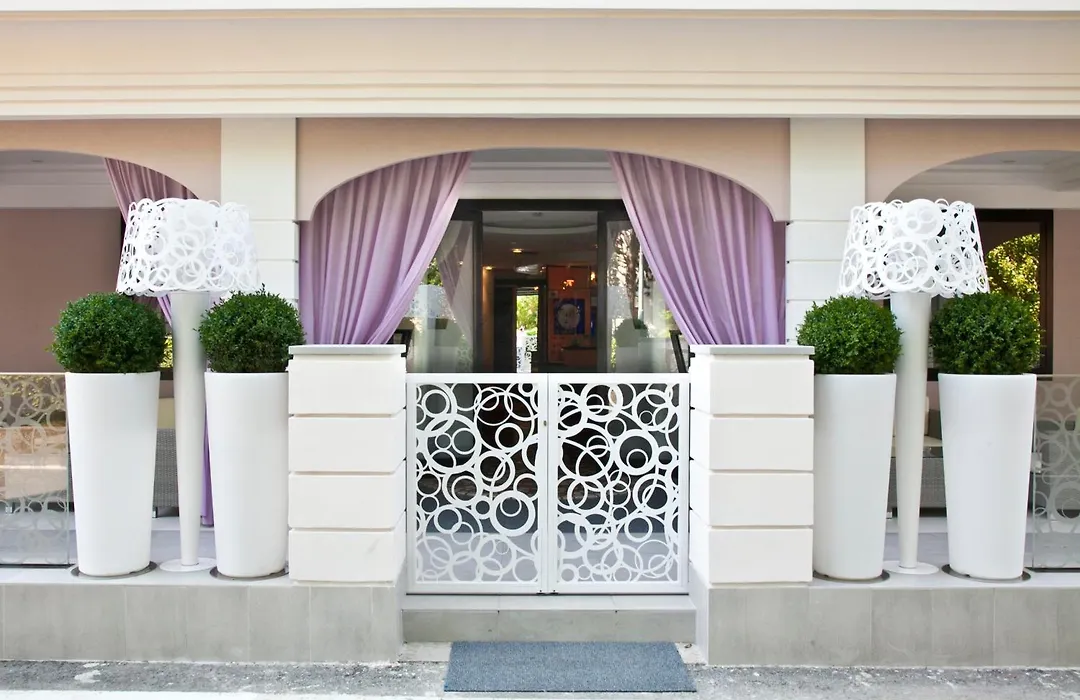 Hotel Villa Paola-1