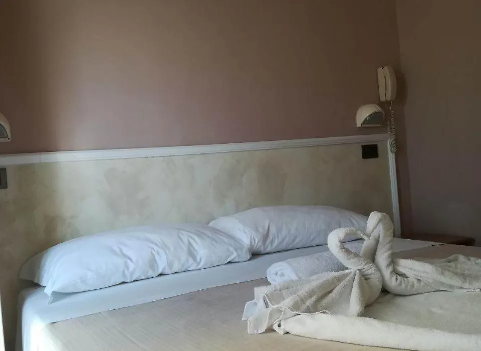 Hotel Villa Mon Reve-1
