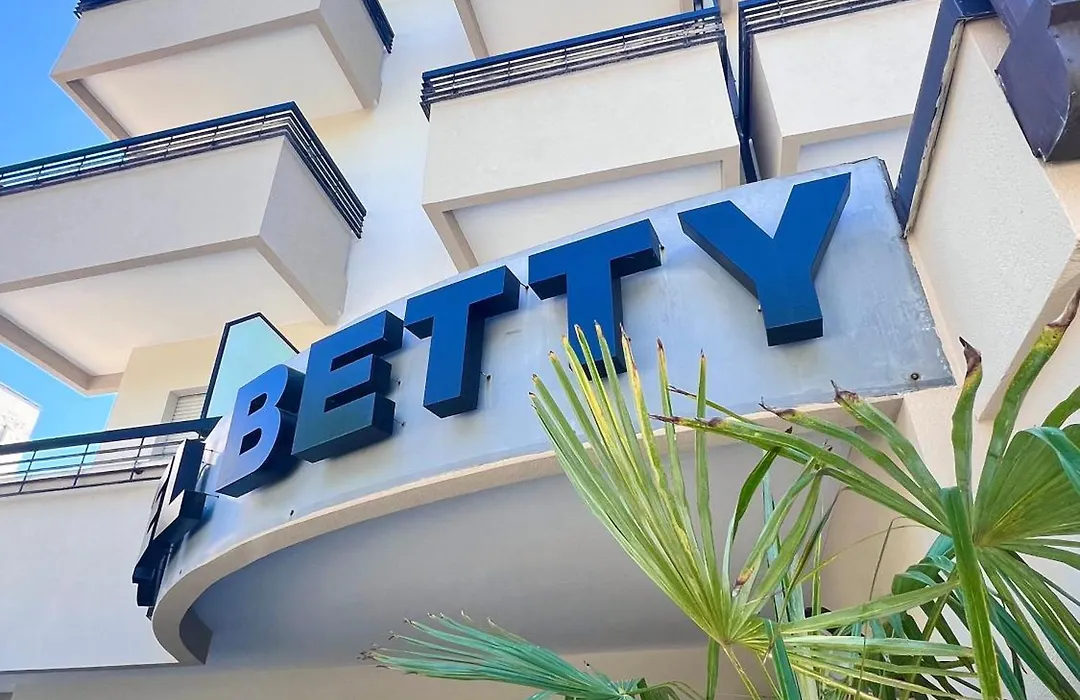 Hotel Betty Personal Style And Beach Village-1