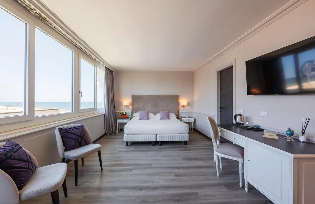Parco Dei Principi Boutique Hotel-1