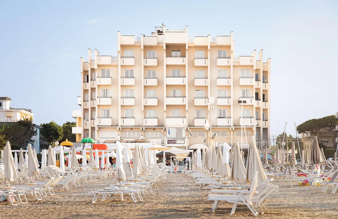 Hotel Life - Natural Style Rimini-1