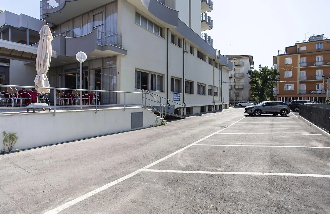 Hotel Grifone-1