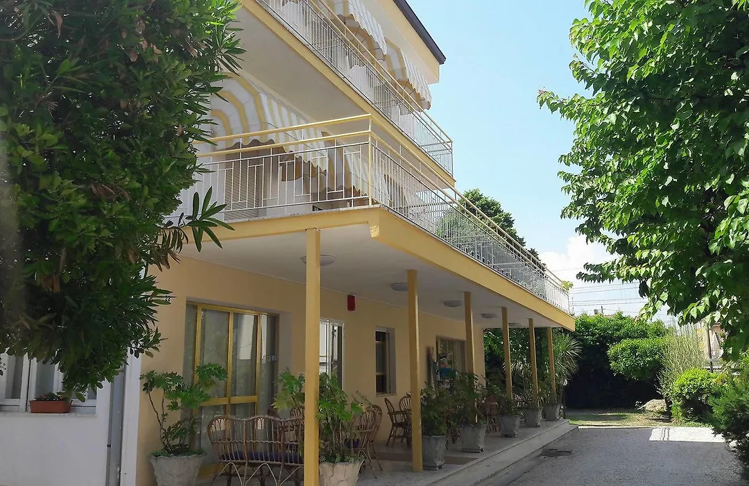 Hotel Perugini-1