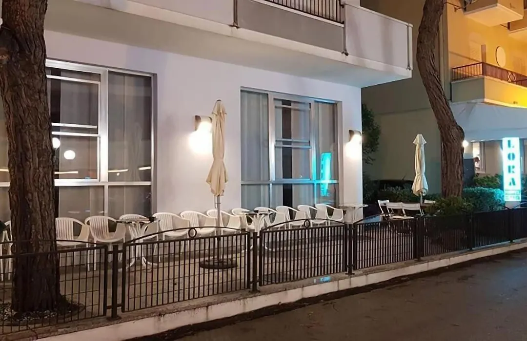Hotel Lora-1