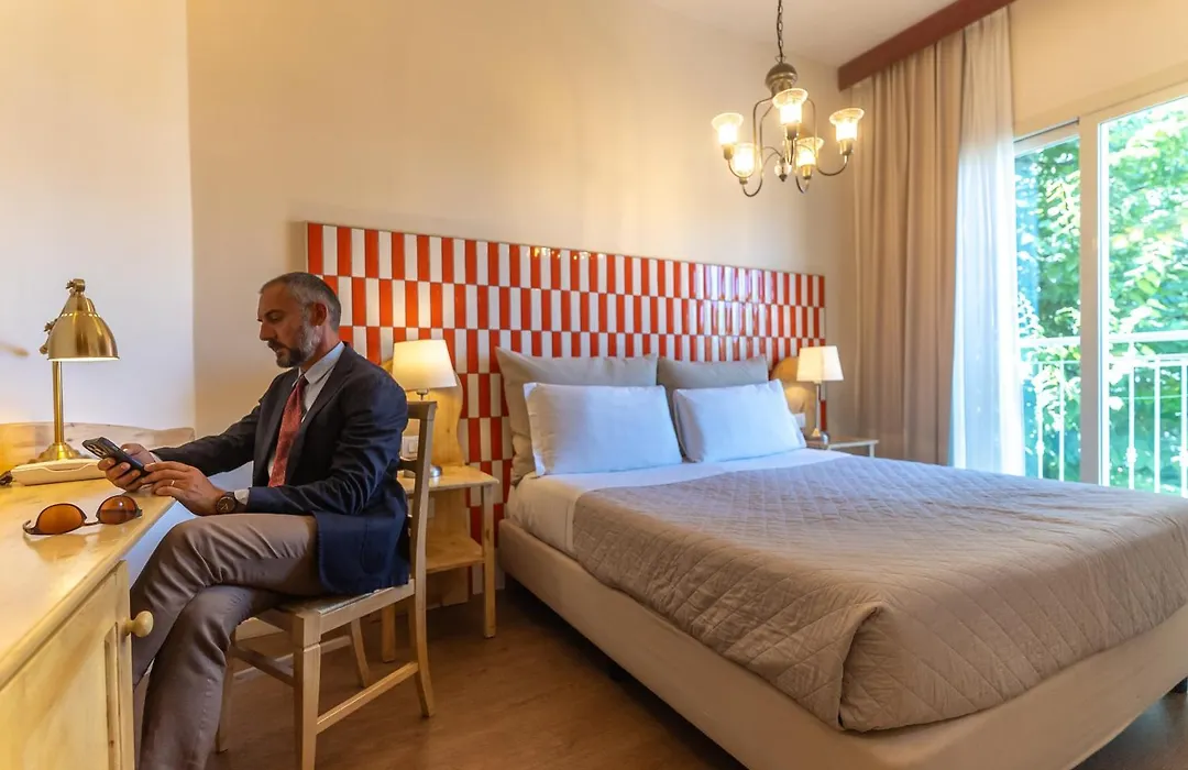 Hotel Lamorosa-1