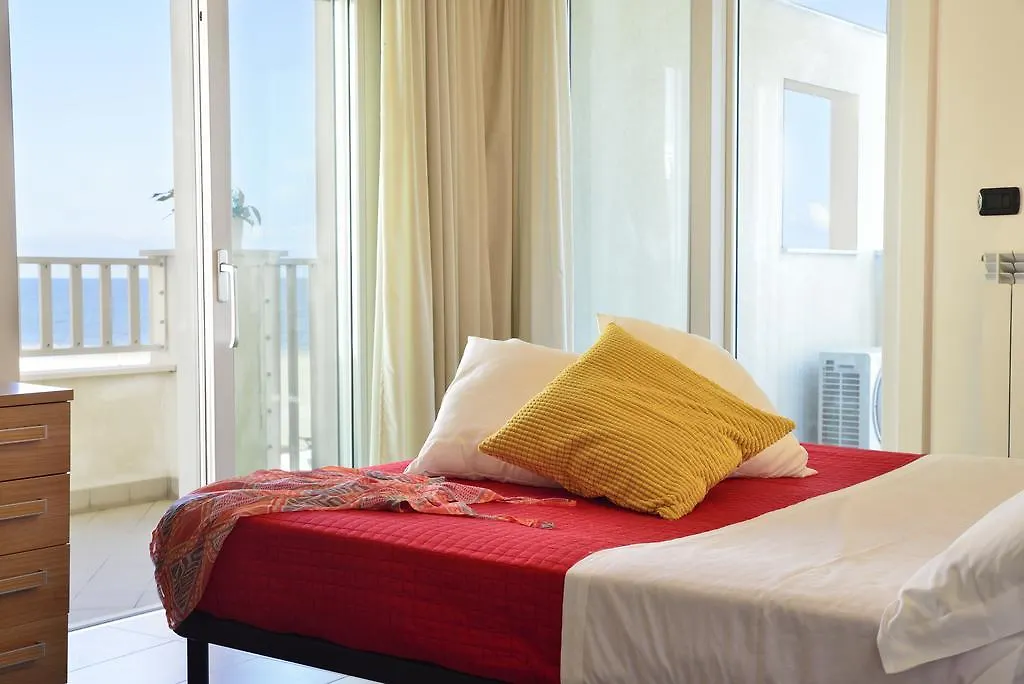 Residence A-More-1