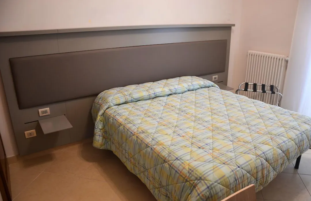 B&B La Regina Di Rimini-1