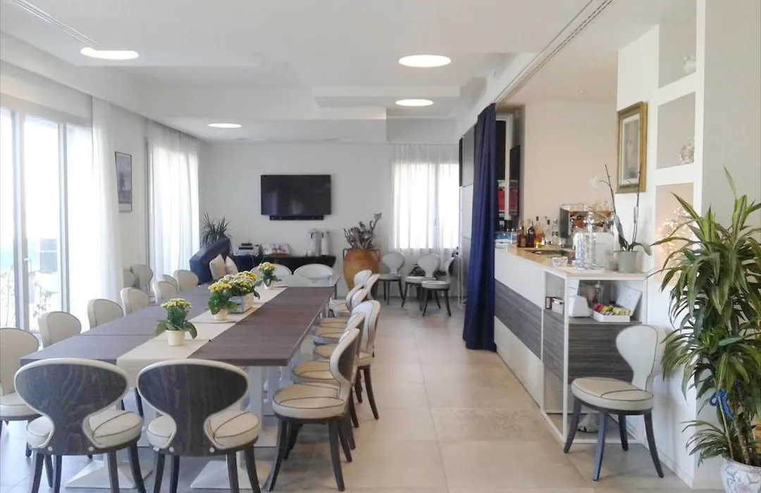 Hotel Madalu-1