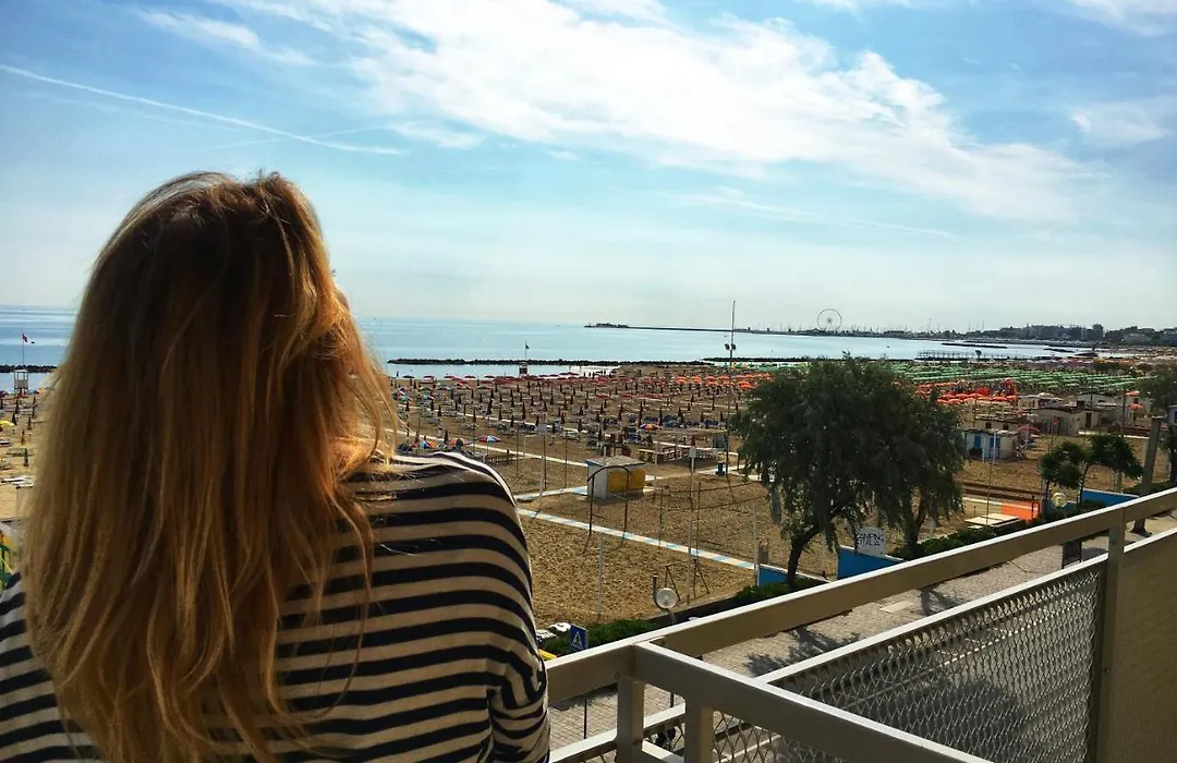Hotel Tritone Rimini-1