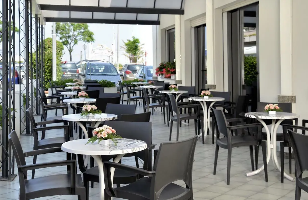 Hotel Ciondolo D'Oro Parcheggio Gratis-1