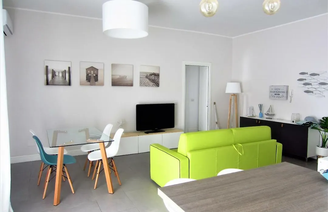 New & Modern Apartment On The Sea-1