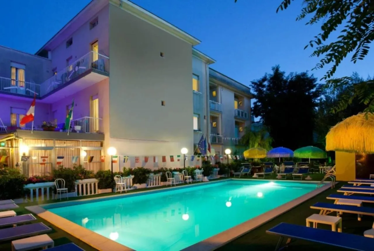 Hotel Des Bains Rimini: 2 star Hotel with a Minimum Price 161€| UPDATED ...