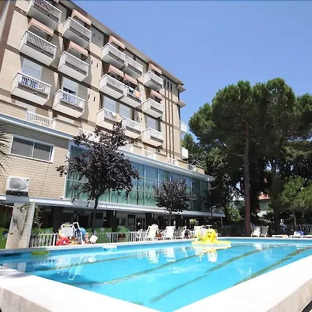 Hotel Lotus-2