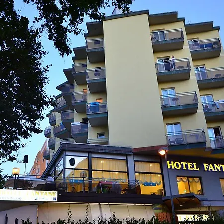 Hotel Fantasy-2