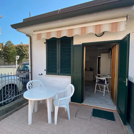Casa A Schiera Vicino Al Mare E Fiera-2