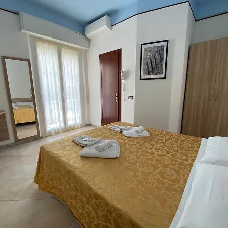 Hotel Nanni Garni-3