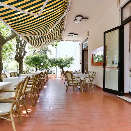 Hotel Avana Mare-3
