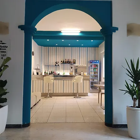 Hotel Butterfly & Younique Spa-2
