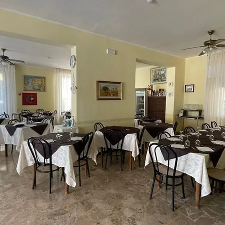 Hotel Alex-2
